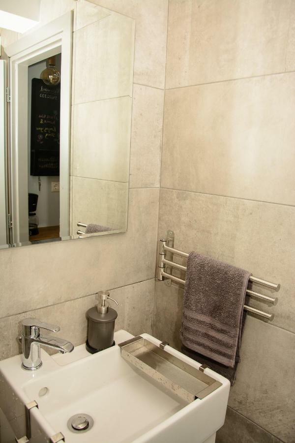 Comfy Brand New Apt Near Acropolis Museum Афины Экстерьер фото