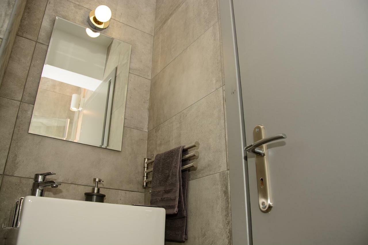 Comfy Brand New Apt Near Acropolis Museum Афины Экстерьер фото